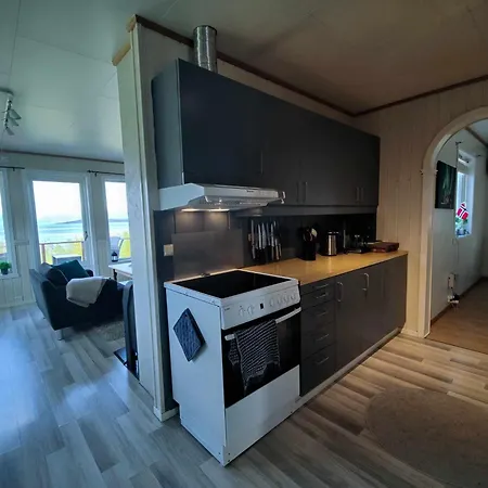 House In The Heart Of The Lyngen Alps With View Lyngseidet