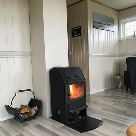 House In The Heart Of The Lyngen Alps With View * Lyngseidet