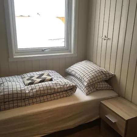 בית נופש House In The Heart Of The Lyngen Alps With View *