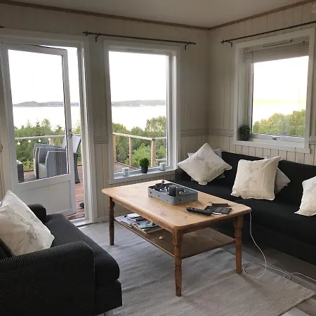 House In The Heart Of The Lyngen Alps With View בית נופש