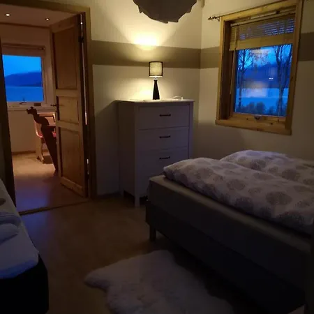 בית נופש House In The Heart Of The Lyngen Alps With View *