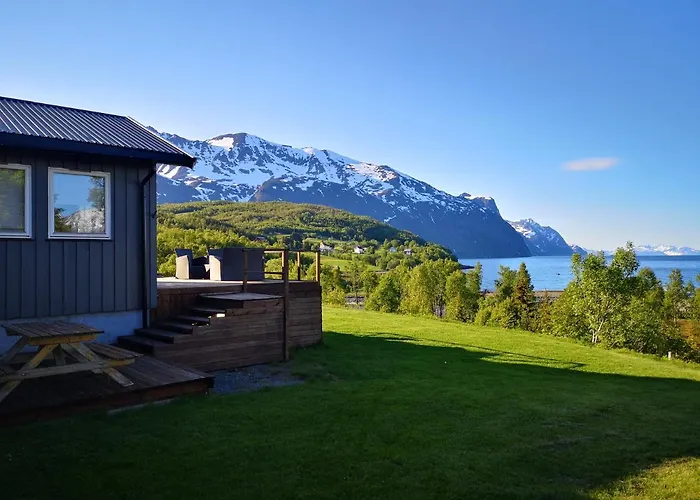 House In The Heart Of The Lyngen Alps With View Дом отдыха *