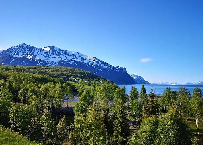 House In The Heart Of The Lyngen Alps With View Feriehus *