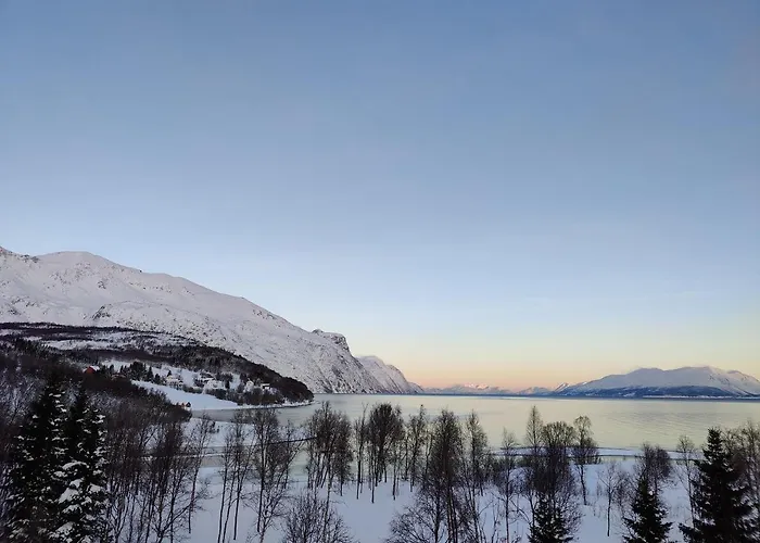 House In The Heart Of The Lyngen Alps With View Feriehus *