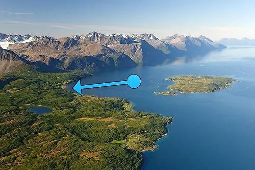 Feriehus House In The Heart Of The Lyngen Alps With View