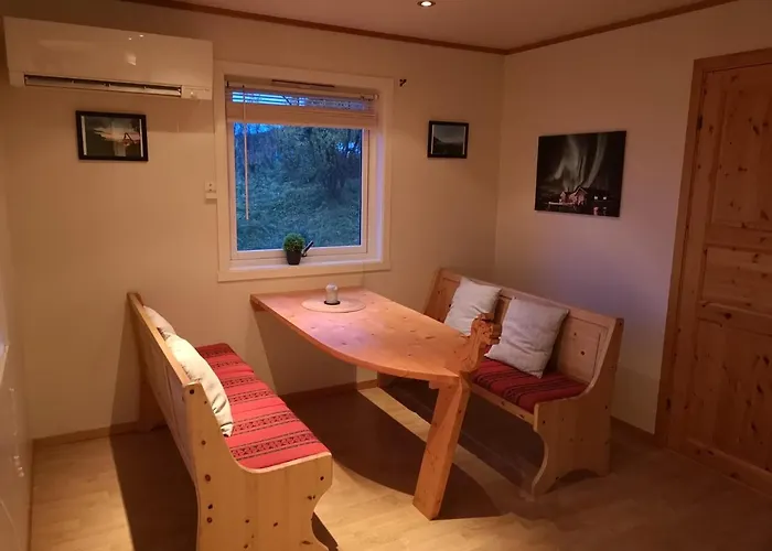 House In The Heart Of The Lyngen Alps With View Lyngseidet